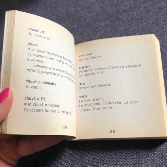 Australian Slang Book - Picture 5 of 10